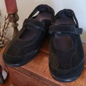 Women's Black Mary Jane Shoes